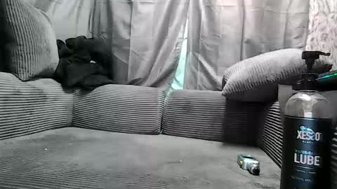 Snapshot of mattysfunroom chatting on May 16, 2026, 2:19 am Mattysfunroom online show from May 16, 2026, 2:19 am