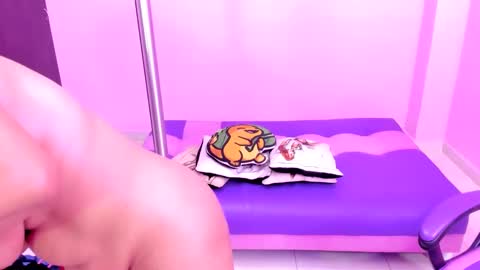 call me samantha online show from March 2, 2025, 6:40 pm