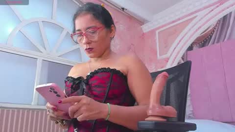 Maria online show from November 25, 2025, 2:17 pm