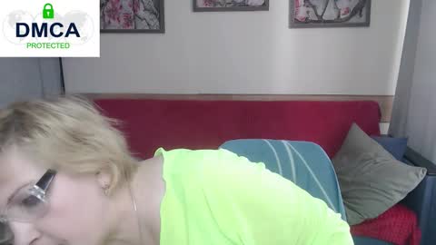 Lana online show from March 22, 2026, 8:40 am