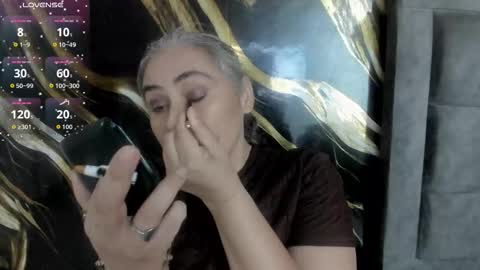 mature_gold online show from November 4, 2025, 12:26 pm