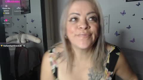 Mature liaa online show from February 24, 2025, 10:36 pm