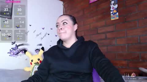 Mature liaa online show from December 15, 2025, 12:09 pm