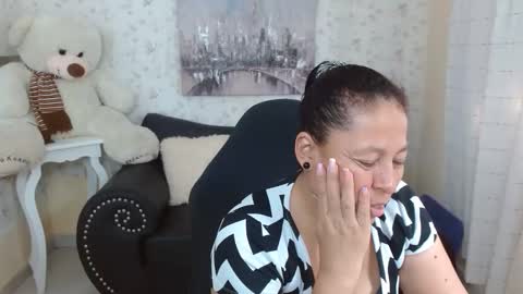 Martina online show from April 20, 2026, 8:43 pm