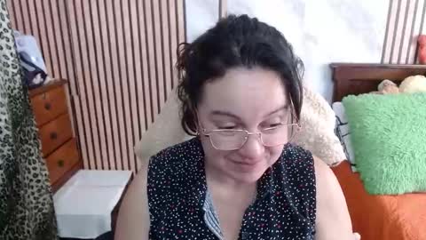 Sonia online show from September 19, 2025, 9:26 pm