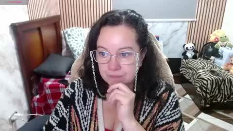 Sonia online show from April 15, 2026, 4:03 pm