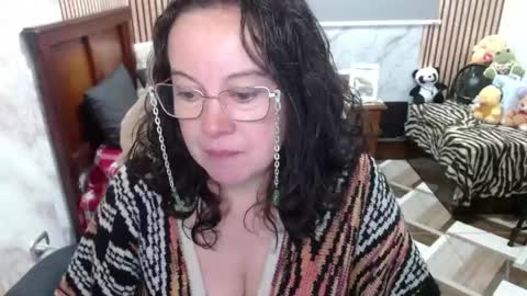 Sonia online show from April 21, 2026, 4:45 pm