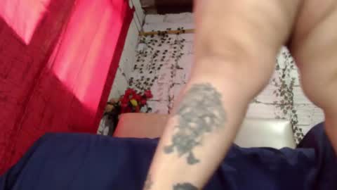 matureeliza online show from December 10, 2024, 4:17 pm