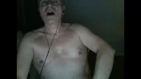 maturehotman online show from January 25, 2025, 4:03 pm