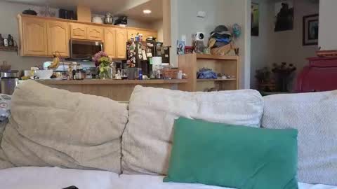 JustUs online show from November 15, 2025, 10:59 pm