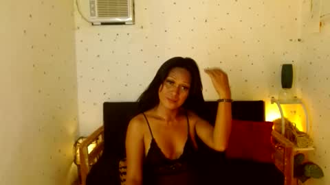 maturity_mommy_intown online show from September 12, 2025, 11:04 pm