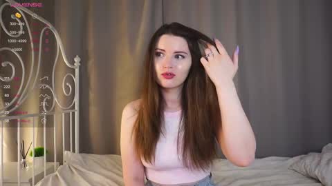 Lily online show from February 13, 2025, 4:39 pm