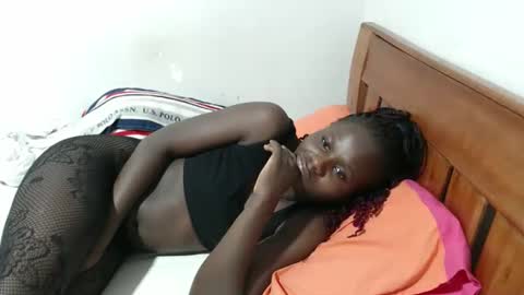 Snapshot of maui_001 chatting on December 21, 2025, 8:32 am moh online show from December 21, 2025, 8:32 am