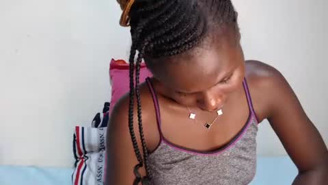 Snapshot of maui_001 chatting on February 25, 2026, 12:48 pm moh online show from February 25, 2026, 12:48 pm