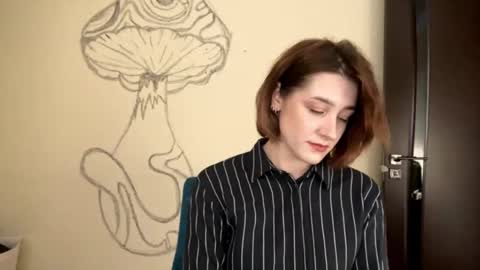 Mari online show from November 26, 2025, 7:31 am