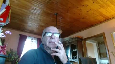 Maurice online show from January 31, 2025, 3:33 pm