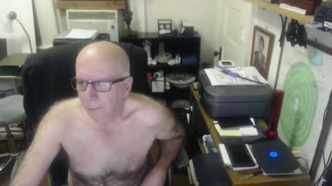 Maurice online show from February 9, 2025, 3:11 am