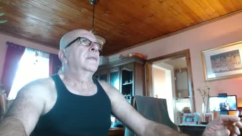 Maurice online show from February 22, 2025, 1:46 pm