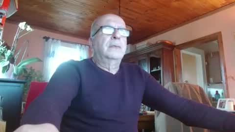 Maurice online show from January 7, 2026, 1:46 pm