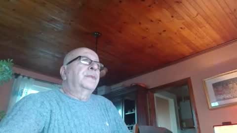 Maurice online show from April 4, 2026, 10:46 am