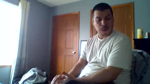 Snapshot of mauricescott chatting on May 2, 2026, 11:43 pm mauricescott online show from May 2, 2026, 11:43 pm