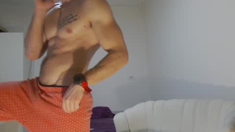mauro_real_man online show from February 13, 2026, 5:31 pm