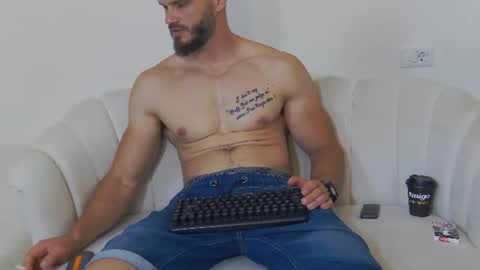 Snapshot of mauro_real_man chatting on June 20, 2026, 4:54 pm mauro_real_man online show from June 20, 2026, 4:54 pm