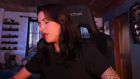 Hilary online show from December 17, 2024, 10:22 pm