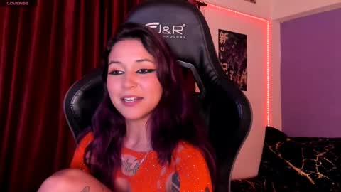 Hilary online show from September 9, 2025, 8:41 pm