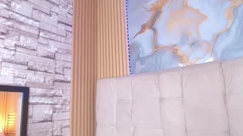 mavyhot303 online show from March 5, 2026, 1:01 am