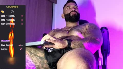 max__prada online show from November 22, 2025, 1:59 am