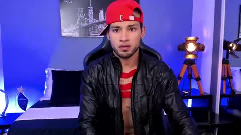 Max Conor online show from September 21, 2025, 12:07 pm