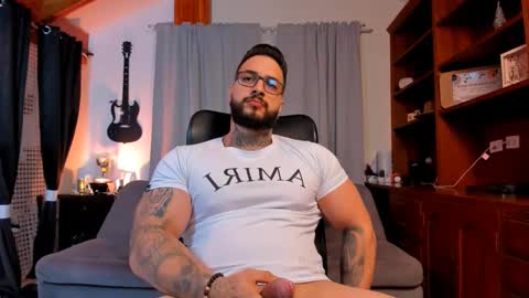 max D. online show from March 4, 2025, 1:34 am