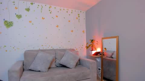 max D. online show from October 30, 2025, 2:02 am