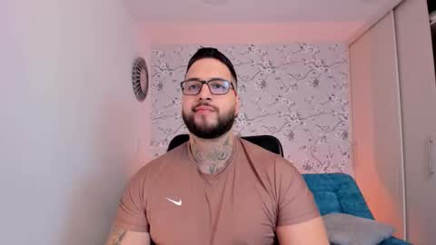 max D. online show from February 16, 2026, 2:13 pm