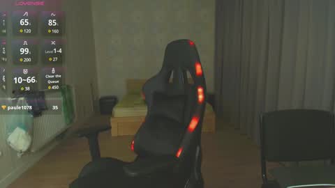 Snapshot of max_gen chatting on December 17, 2024, 12:01 am Max Gen with tats 24years And Ethan without tats 20 years online show from December 17, 2024, 12:01 am