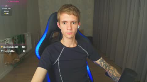 Snapshot of max_gen chatting on January 13, 2025, 8:58 pm Max Gen with tats 24years And Ethan without tats 20 years online show from January 13, 2025, 8:58 pm