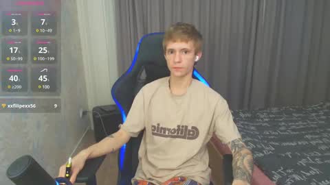 Snapshot of max_gen chatting on February 1, 2025, 11:06 pm Max Gen with tats 24years And Ethan without tats 20 years online show from February 1, 2025, 11:06 pm