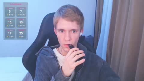 Snapshot of max_gen chatting on March 7, 2025, 10:32 pm Max Gen with tats 24years And Ethan without tats 20 years online show from March 7, 2025, 10:32 pm