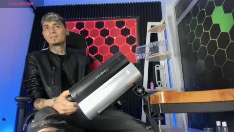 Max online show from April 5, 2026, 2:53 am