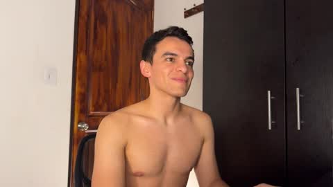 Max Lancaster online show from December 25, 2024, 1:20 am