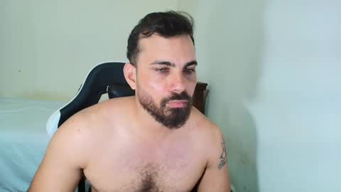 max_love25 online show from October 8, 2025, 9:01 pm