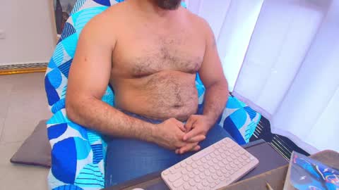 max_love25 online show from March 30, 2026, 8:54 pm