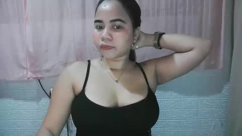 Snapshot of max_lovely123 chatting on June 1, 2026, 10:28 am max_lovely123 online show from June 1, 2026, 10:28 am