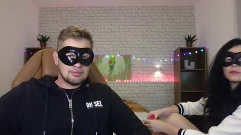 Max  Aliya online show from September 11, 2025, 8:36 am