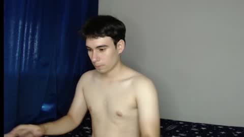 max_snow1616 online show from October 11, 2025, 3:32 pm