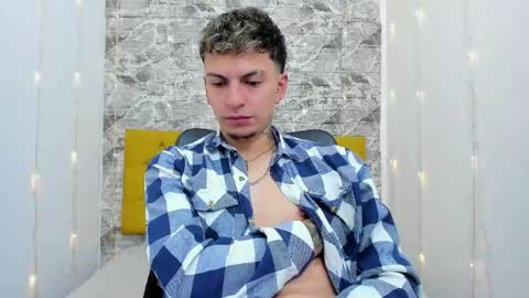 max_sstteel online show from April 23, 2026, 12:29 pm