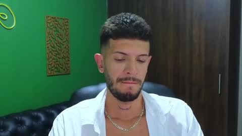 Snapshot of max_tayloor chatting on December 28, 2024, 12:04 am Max Taylor online show from December 28, 2024, 12:04 am