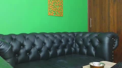 Snapshot of max_tayloor chatting on January 20, 2025, 6:32 pm Max Taylor online show from January 20, 2025, 6:32 pm