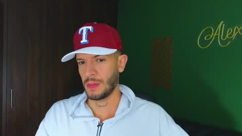 Snapshot of max_tayloor chatting on February 12, 2025, 1:37 pm Max Taylor online show from February 12, 2025, 1:37 pm